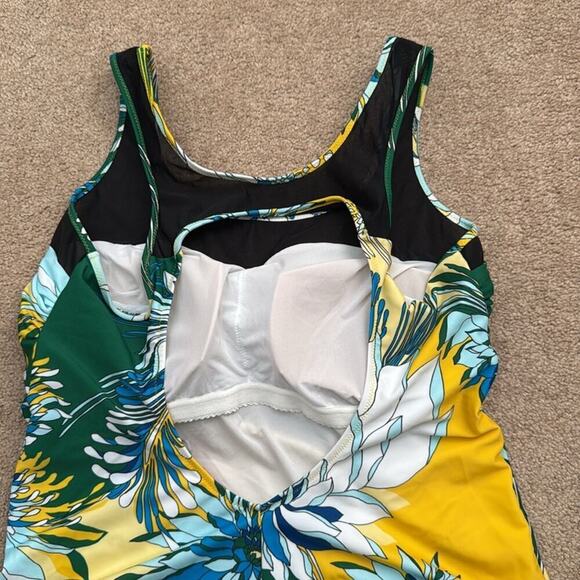 NWT Marina Rinaldi Sport Sagoma Floral High Neck One Piece Swimsuit Size XXL - Picture 4 of 8